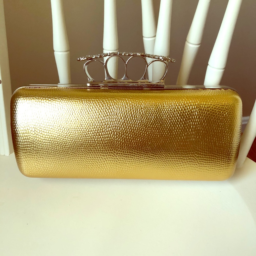 💀Brass Knuckles Clutch💀